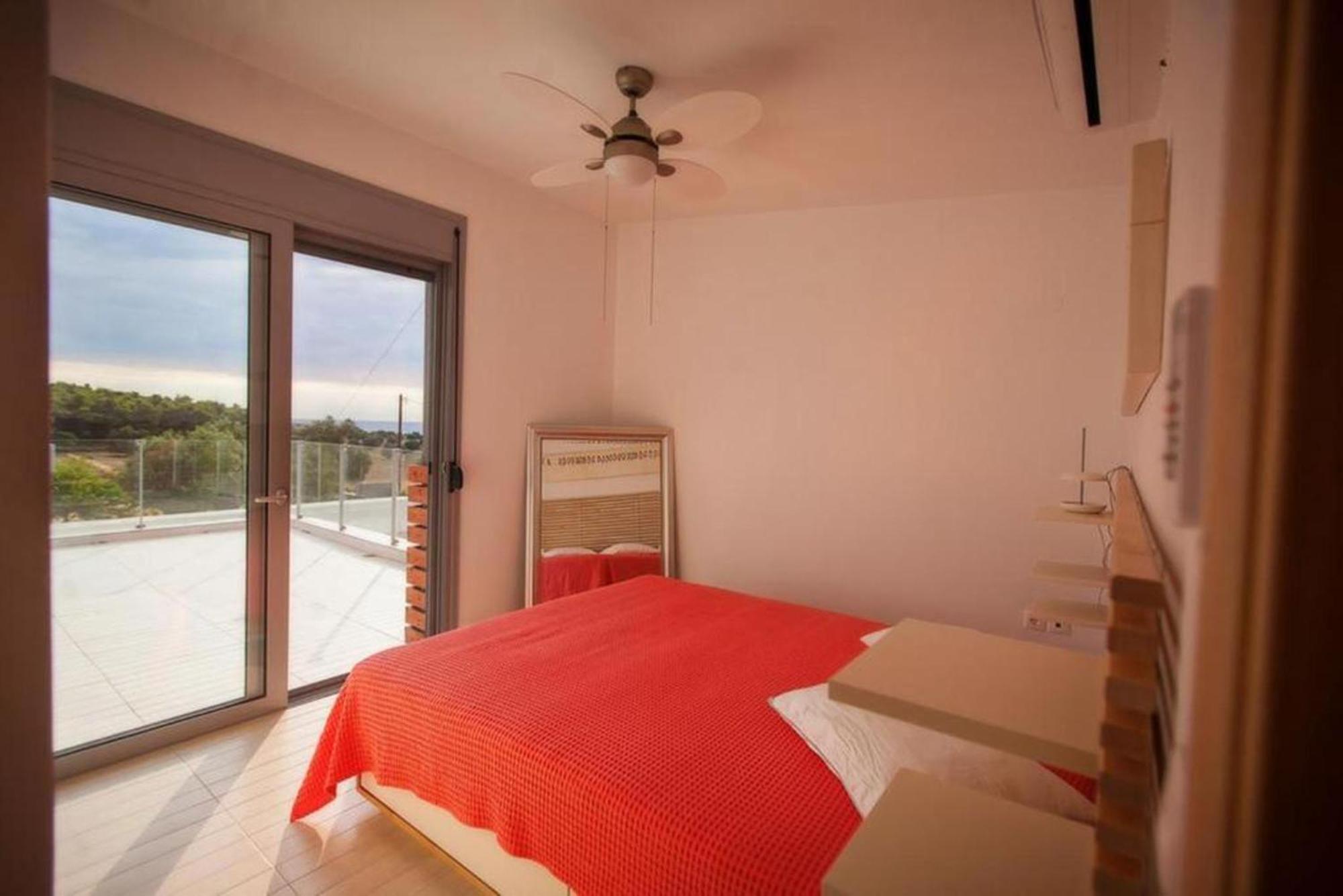 Island Villa Sani Sea View エクステリア 写真